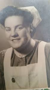 Visiting Glasgow in early 1947 with family