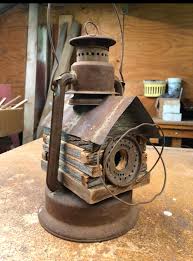 First time posting here! Built a bunch of these over the years! The wrens  love em around my house. Great way to repurpose old lanterns, I'm not doing  craft shows anymore so