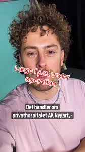 Læge fyret under operation: Hvad skete der?