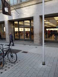 Filiale könnt ihr euch über die neuesten trends im bereich technik und. Apple Hannover 27 Bewertungen Hannover Mitte Bahnhofstrasse Golocal