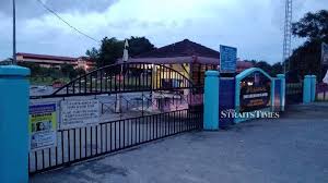 Sepanjang tempoh itu, sekolah berkenaan berjaya melahirkan ribuan pelajar yang kini menjawat kerjaya profesional dalam pelbagai bidang. Covid 19 Cases Force Closure Of Two Kerian Schools