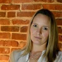 Jessica Maul's Instagram, Twitter & Facebook