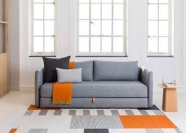 For this specific case, sofa beds that are not very large are a great alternative, to offer accommodation to several people at once, without having to use the bedrooms, especially if you do not have enough space at home. 12 Of The Best Minimalist Sofa Beds For Small Spaces