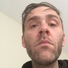 Chris Ozment (@chrszmnt)