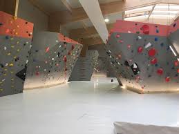 Bitte nur auf den ausgewiesenen parkplätzen parken. Boulderhalle In Burgoberbach