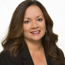 Christine Pettigrew's Instagram, Twitter & Facebook