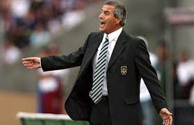 La terrible descalificación de darío silva hacia el maestro tabárez: El Maestro Tabarez Sera El Tecnico Con Mayor Numero De Partidos Al Frente De Una Seleccion Conmebol