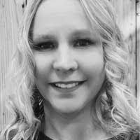 Jackie Pippin's Instagram, Twitter & Facebook