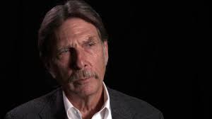 Born in lynchburg, virginia in 1919, doss was raised as a strict seventh day adventist, a protestant christian denomination. D Doss Jr