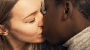 Anne pellegrini is a character in the first part of lupin. Lupin Kiss Scene Assane And Claire Mamadou Haidara And Ludmilla Makowski Youtube