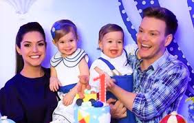 8 minexibição em 19 dez 2015. Aumentar A Familia Michel Telo Fala A Respeito Da Possibilidade Ofuxico