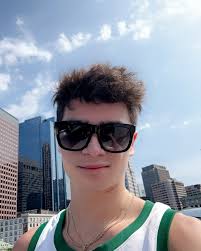 Evan Lamps (@evanlamps) • Instagram photos and videos