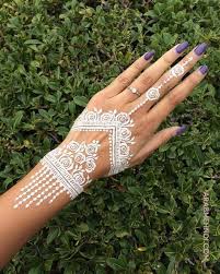 60 Ide Henna Putih Henna Desain Henna Putih