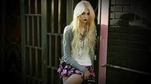 Maybe you would like to learn more about one of these? 76 Taylor Momsen Wallpapers On Wallpapersafari
