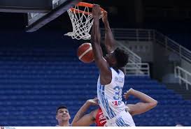 Χθες το βράδυ με μία τρομερή εμφάνιση οδήγησε τα ελάφια στη νίκη επί των νετς και στην πρόκριση. Qtb53bveaeqgmm