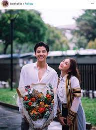 แบงค์ ธิติ มหาโยธารักษ์ ประวัติ แบงค์ ธิติ หรือ แบงค์ ฮอร์โมน ทั้งอายุ สูง แฟน ig นักแสดงวัยรุ่นชื่อดังที่ได้ขึ้นต่อยมวย ชกมวย. à¹à¸šà¸‡à¸„ à¸˜ à¸• à¹€à¸„à¸¥ à¸¢à¸£ à¸‚ à¸²à¸§à¸¥ à¸­à¹€à¸¥ à¸ à¸š à¹à¸Ÿà¸™à¸ªà¸²à¸§à¸™à¸­à¸à¸§à¸‡à¸à¸²à¸£ Daradaily Line Today
