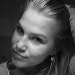 Mandy Schulte's Instagram, Twitter & Facebook