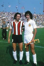 Luque chipped it on to mario kempes. Leopoldo Luque 100x100 Estuve Cerca De Irme Pero Dios Me Dio Una Nueva Oportunidad El Grafico