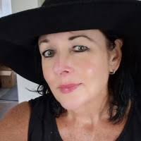 Roseanna Sinclair Email & Phone Number