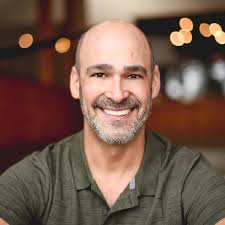 Lance Arthur's Instagram, Twitter & Facebook