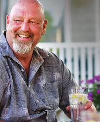 Lights, Camera, Prayer! North Shore synagogues reach out with online  streaming