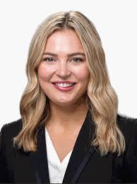 Kelsey Hebert's Instagram, Twitter & Facebook