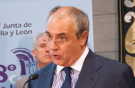 Juan Luis Chamorro, presidente de FAOCALE. La asociación solicita la partida ... - 1373867303_noticia