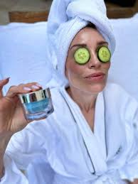 💧Introducing Hydra Mask Gel Cream! You don't just deserve a good night's  sleep, you deserve a good night's BEAUTY SLEEP! Several consultants have  been using this product for a month now and