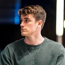 Kenneth Bender's Instagram, Twitter & Facebook