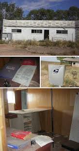 Abandoned Post Office Glenrio Texas New Mexico Unincorporated Community Of Glenrio Sits Astride The Texas New Mexico Abandoned Post Office Abandoned Places