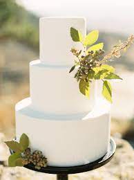 Pin By Paula Murphy On Sweet Inspirations Cakes Desserts 50th Wedding Anniversary Cakes Wedding Cake Decorations Cool Wedding Cakes