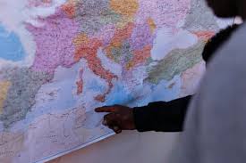 Un «fatto sociale totale» e le nostre risposte