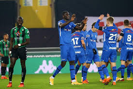 Club brugge heeft zijn eerste competitiezege beet na een wedstrijd die het ook had kunnen verliezen. Herbeleef Krc Genk Overklast Cercle Brugge Helemaal Het Belang Van Limburg Mobile