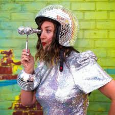 Discokugel Kostum Selber Machen Diy Anleitung Maskerix De Last Minute Halloween Costumes Easy Costumes Halloween Diy