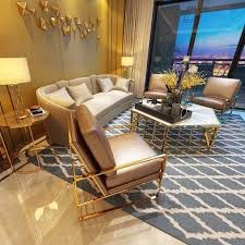 Finden sie ihre einrichtung, von schlafzimmer bis wohnzimmer. Attraktiver Dreisitzer Sofa Der Luxus Klasse Design Stil Premium Leder Beige Dekor Elementen Metall Gold Wohnzimmer Polster Couch Sofas Sitz 3 Sitzer Sitzbank Bei Jv Mobel