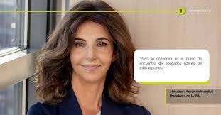 Leonor Abad's Instagram, Twitter & Facebook