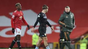 Paul labile pogba (born 15 march 1993) is a french professional footballer who plays for premier league club manchester united and the france national team. Video Paul Pogba Beri Isyarat Tubuh Minta Luke Shaw Lakukan Diving Tribunnews Com Mobile