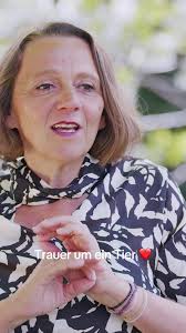 Claudia Kolb im Portrait. Nach dem Verlust von Mucki, ihrem Kater, bes...