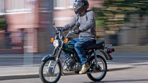 Es waren 2,9 promille.ab wann kann ich den führerschein komplett neu machen ohne mpu etc.? Moped Fuhrerschein Jetzt Schon Ab 15 Jahren Der Spiegel