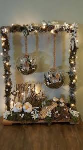 Osterdekoration Ostern Deko Pinterest Easter Christmas And Christmas Decorations Easter Flower Arrangements Christmas Decorations Christmas Lanterns