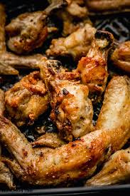 Air Fryer Chicken Wings With Garlic Mayo Marinate In 2020 Air Fryer Chicken Air Fryer Chicken Wings Chicken Wings