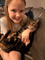 River has finally returned home! We are so delighted! Thank you to everyone  who shared our posts and looked for him! So many kind people! Thank you!  🙏😌