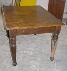 Alte nahmaschine als tisch umbauen ostseesuche com. Alter Tisch Erhalt Neuen Look Mit Schwarzen Beinen Durch Schellack Schluter Home Design Diy Blog