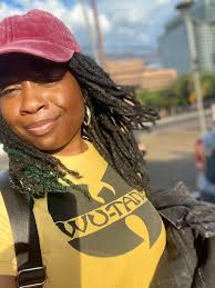 Hi all! I just wanted to introduce myself and share a photo I took. My name  is Darian but I go by snookiee or BIG SNOOK . 32 , Scorpio , tomboy and a  muvaaaaaa 😏😈💗