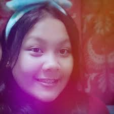 Sedangkan arti lengkap peribahasa tersebut adalah sebagai berikut: Apa Contoh Kalimat Pribahasa Dimana Bumi Dipijak Disitu Langit Dijunjung Brainly Co Id