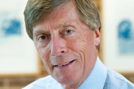 Leonardo Da Vinci's anatomical drawings with Michael Farthing and Stephen  Farthing RA