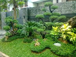 Periksa larangan di area anda apakah pembangunan kakus di luar rumah diijinkan. Taman Rumah Minimalis Diluar Pagar Rumah Copy Tukang Taman Terpercaya