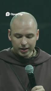 Batismo na Água: Fé e o Poder Divino com Frei Gilson