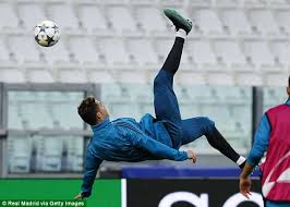 Free download latest collection of cristiano ronaldo wallpapers and backgrounds. Cristiano Ronaldo Attempted Near Identical Overhead Kick In Training Express Digest