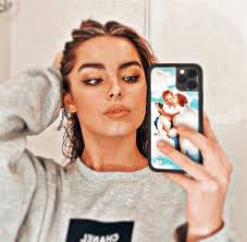 Guarda gli ultimi video di angela di biase (@angeladibiase00). Pin By ð—¡ ð—¶ On Addison Pics Aesthetic Girl Girl Celebrities Addis